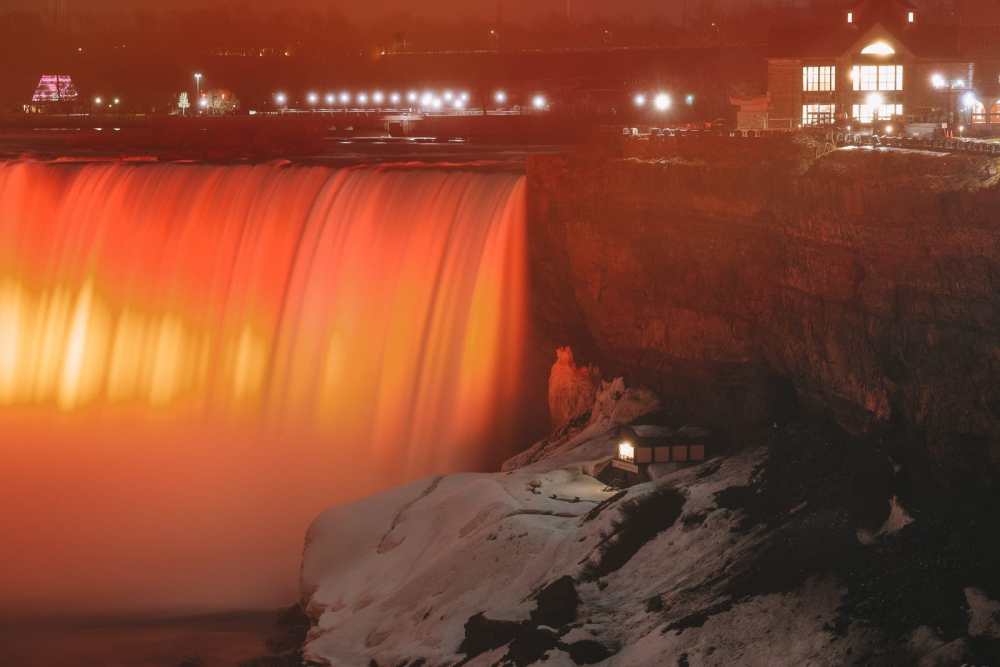 Niagara-On-The-Lake, Vineyards And Niagara Falls At Midnight (70)