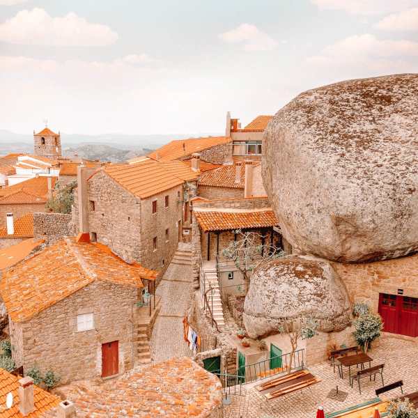 Quaint Places To See In Portugal (3)
