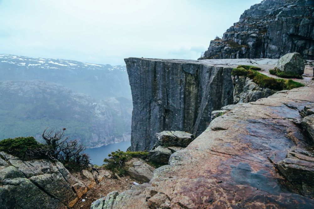 How To See The Lysefjord AND Get To The Very Edge Of Pulpit Rock In Norway! (43)