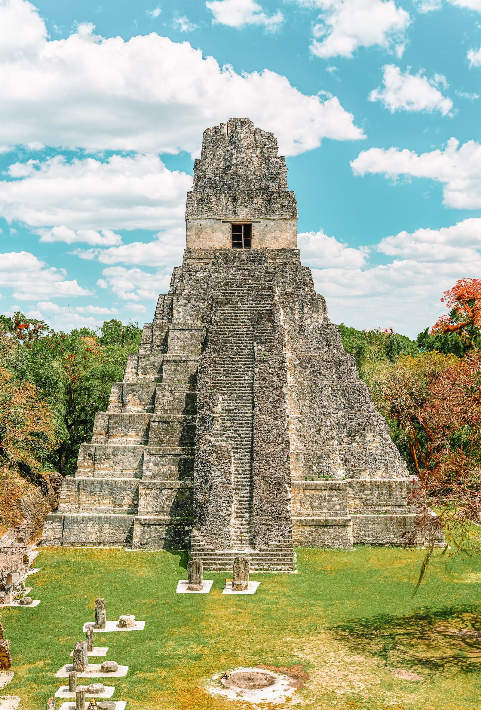 Guatemala Travel: 13 Amazing Mayan Ruins You HAVE To Visit! (13)