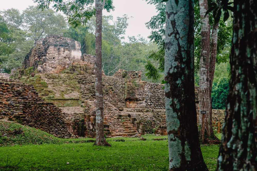 Guatemala Travel: 13 Amazing Mayan Ruins You HAVE To Visit! (14)